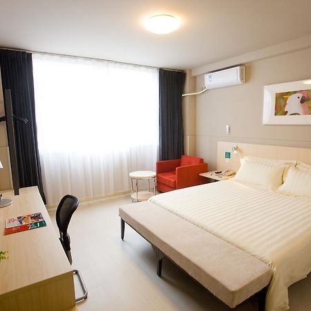Jinjiang Inn Sanya Hexi Road Qingren Bridge Екстериор снимка